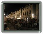 Stradun nightlife * 782 x 600 * (88KB)